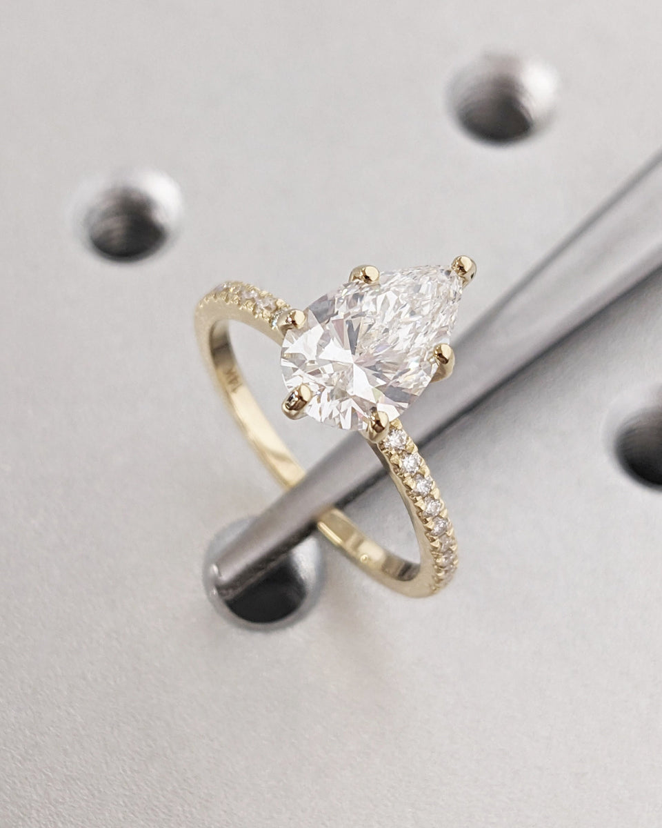 14K Solid Gold Engagement Ring / Pear Lab Grown Diamond Wedding Ring ...