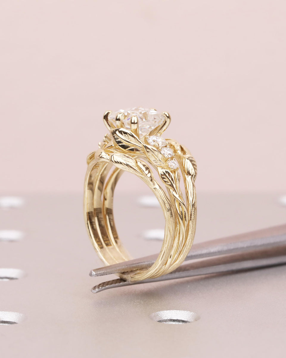 Nature Inspired Engagement Ring Set | Princess Cut Lab Grown Diamond L ...