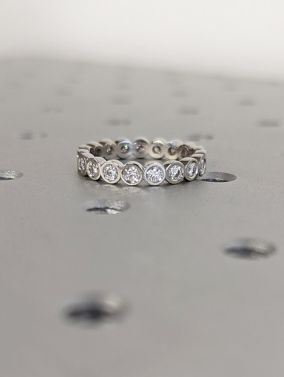 14k 18k Gold Full Diamond Moissanite Eternity Ring, Stackable Ring Wed ...