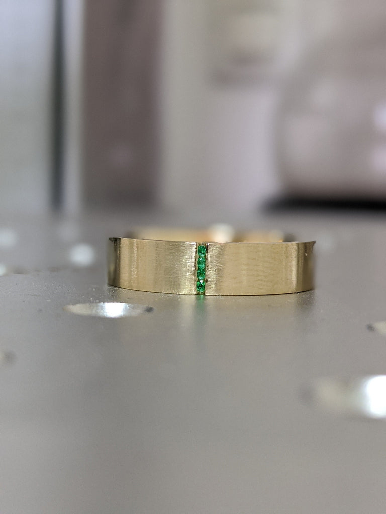 Gold Men's Emerald Ring - Emerald Ring Men - Emerald Wedding Band - 5mm Band With Emeralds - Unique Mens Band - 14k Gold - Ring For Men