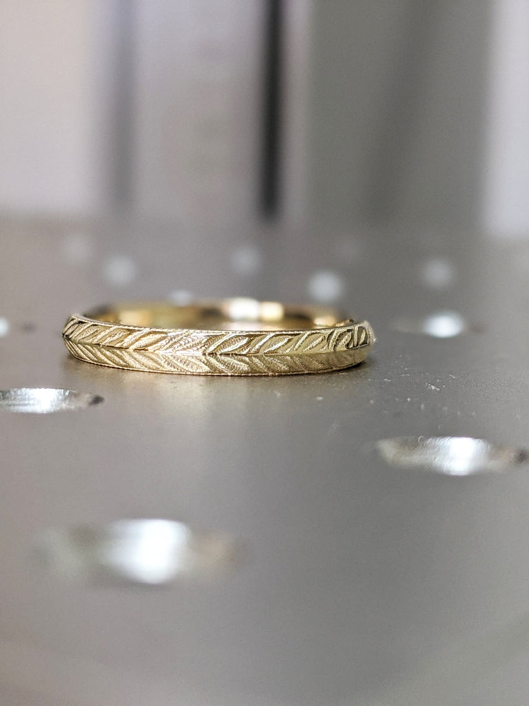 Antique Wedding Ring, Unisex 14K Gold Band, Vintage Wedding Ring, Pattern Band, Engraved Ring, Floral Band, Victorian 18k Yellow Gold Ring image #3