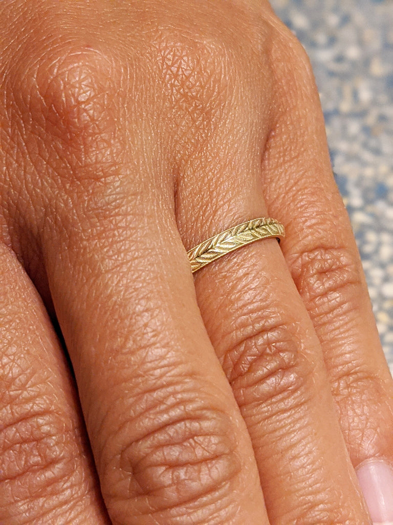 Antique Wedding Ring, Unisex 14K Gold Band, Vintage Wedding Ring, Pattern Band, Engraved Ring, Floral Band, Victorian 18k Yellow Gold Ring image #1