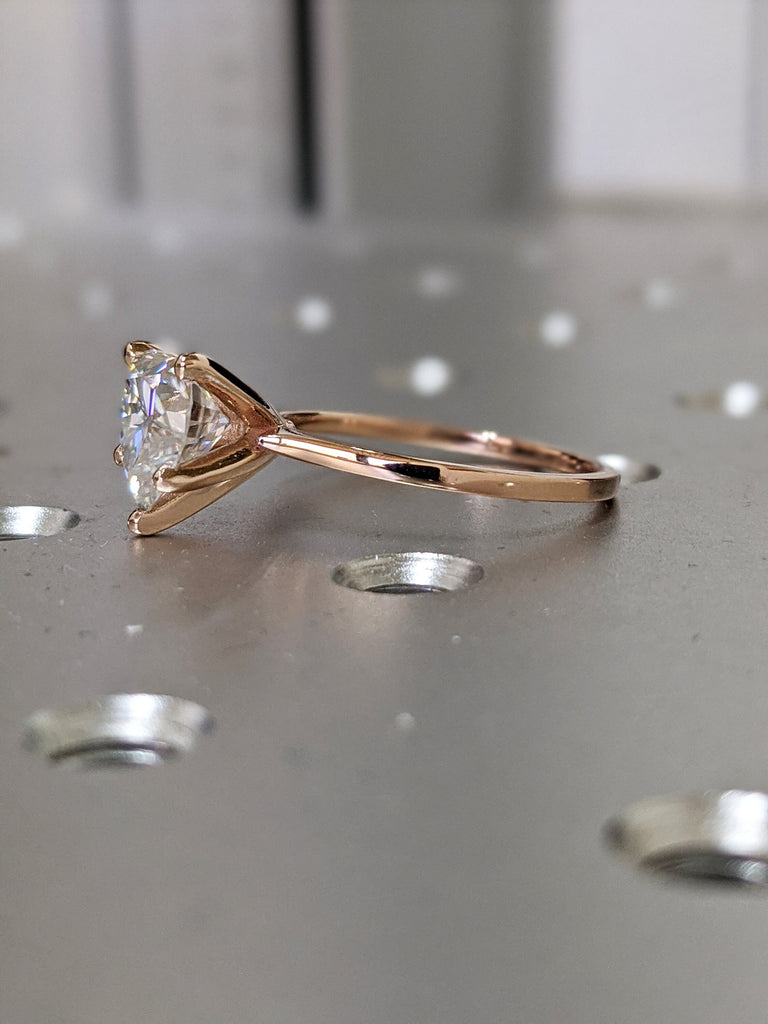 14K Solid Gold Engagement Ring / 2CT Heart Moissanite Diamond Wedding Ring/Moissanite Engagement Ring/Stack Ring/Promise ring/White gold