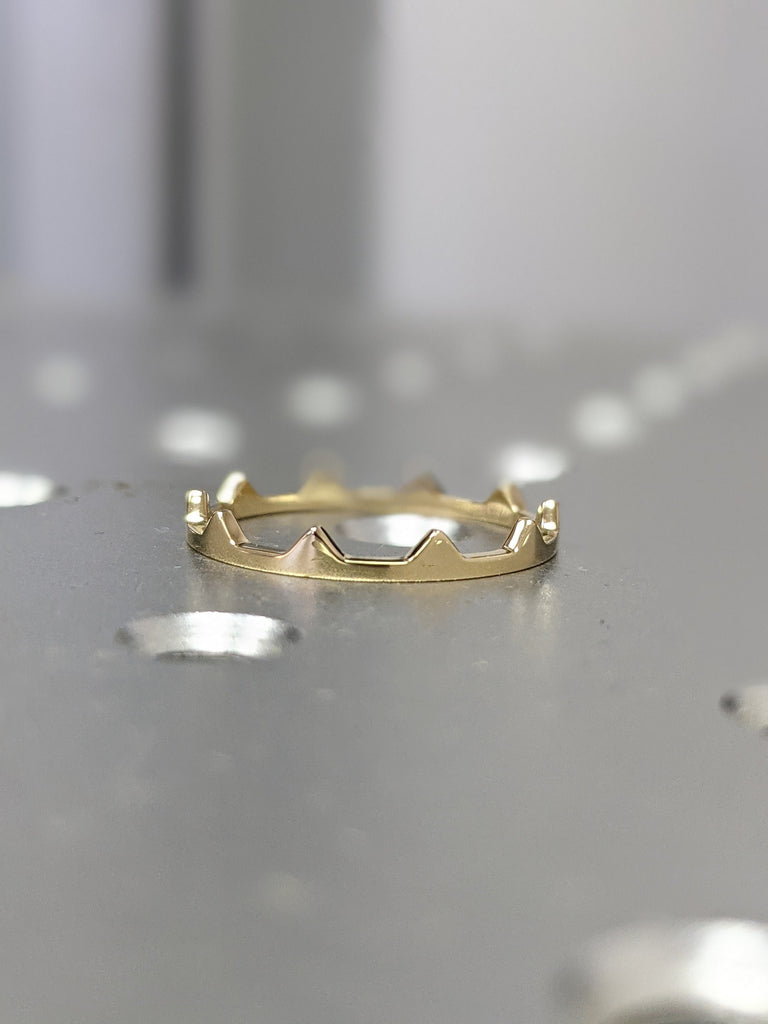 14K Yellow Gold Crown Ring, Gold Tiara Ring, Princess Crown Ring, Princess Gold Band, Gold Crown Ring, Solid Gold Queen Ring, Crown Ring