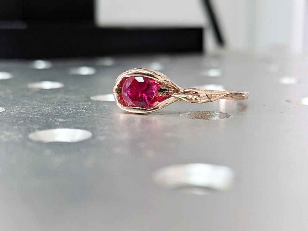 Ruby Engagement Ring Leaf Engagement Ring , Ruby Ring, Rose Gold Ruby Ring, 2ct Ruby Engagement Ring, Leaves Ring, Leaf Ring, Nature Ring