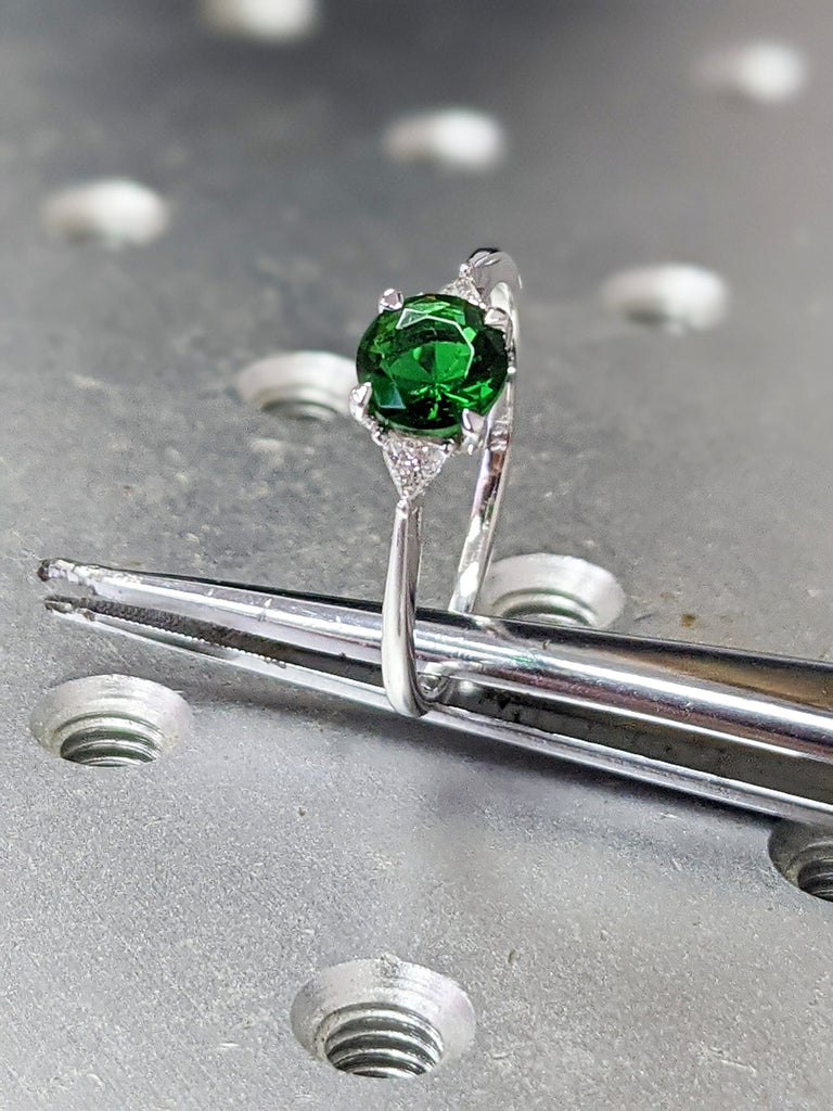 White Gold Emerald And Diamond Trillion Cut Ring, Emerald And Triangle Diamond, Unique 3 Stone Ring, 3 Stone Anniversary Ring