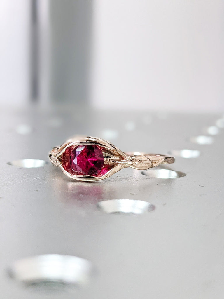 Ruby Engagement Ring Leaf Engagement Ring , Ruby Ring, Rose Gold Ruby Ring, 2ct Ruby Engagement Ring, Leaves Ring, Leaf Ring, Nature Ring