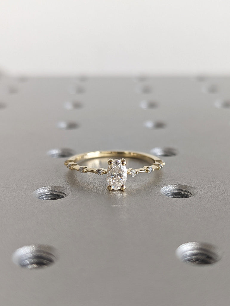 0.5 CT Oval Engagement Ring, Dainty Moissanite Engagement Ring