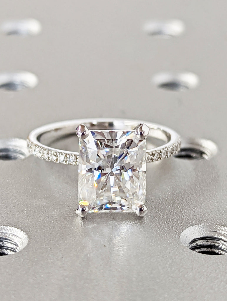 Radiant Cut Solitaire Engagement Ring, Radiant Cut Engagement Ring, Radiant Cut Ring, 3Ct Solid 18k Moissanite Diamond Engagement Ring