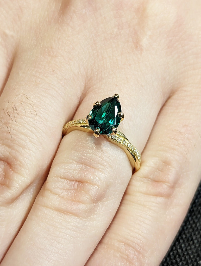 Upgrade for Daniel in order 3291485400- to 6US- 14K yellow -1ct pear cut Lab emerald with side diamonds main ring only