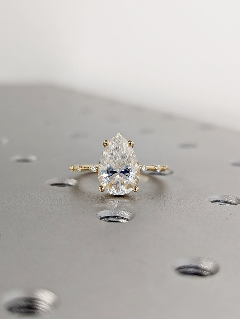 Pear Cut Engagement Ring, Dainty Moissanite Engagement Ring