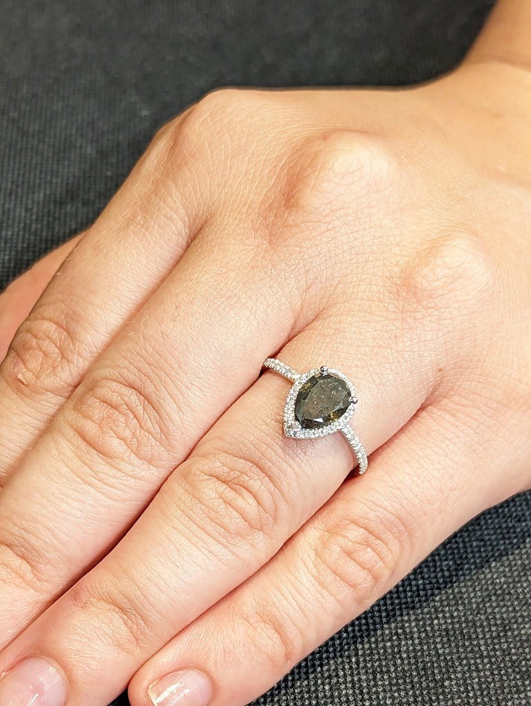 1920's Raw Salt and Pepper Diamond Halo, Pear Diamond Halo Ring, Unique Engagement Bridal Set, Black, Gray Pear, 14k Yellow Rose White Gold