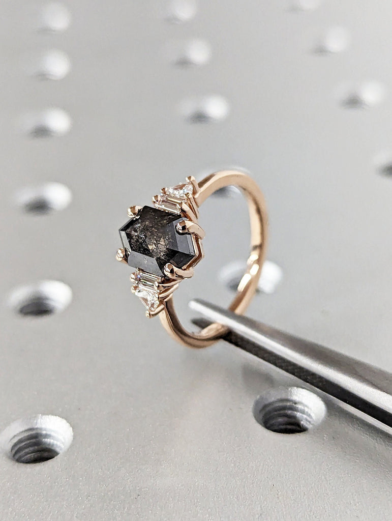 Upgrade for Dalton in order 3382150121 to 14K yellow gold, 1ct Hexagon salt and pepper diamond, Side moissanites.