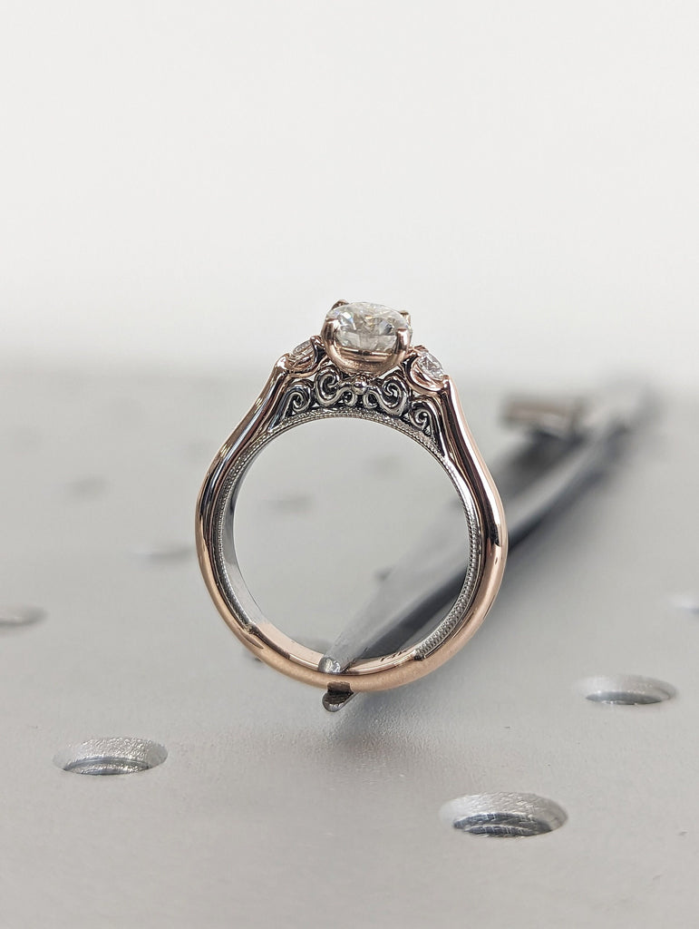 Vintage Round Cut Diamond Simulant Three Stone Ring in 14K Gold Engagement Ring, Promise Ring, Two Tone Gold Ring, Moissanite Ring, Art Deco