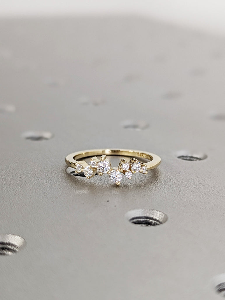 Cluster Ring in 14k Gold / Diamond Cluster Ring / Unique Diamond Moissanite Stackable Ring / Diamond Wedding Band