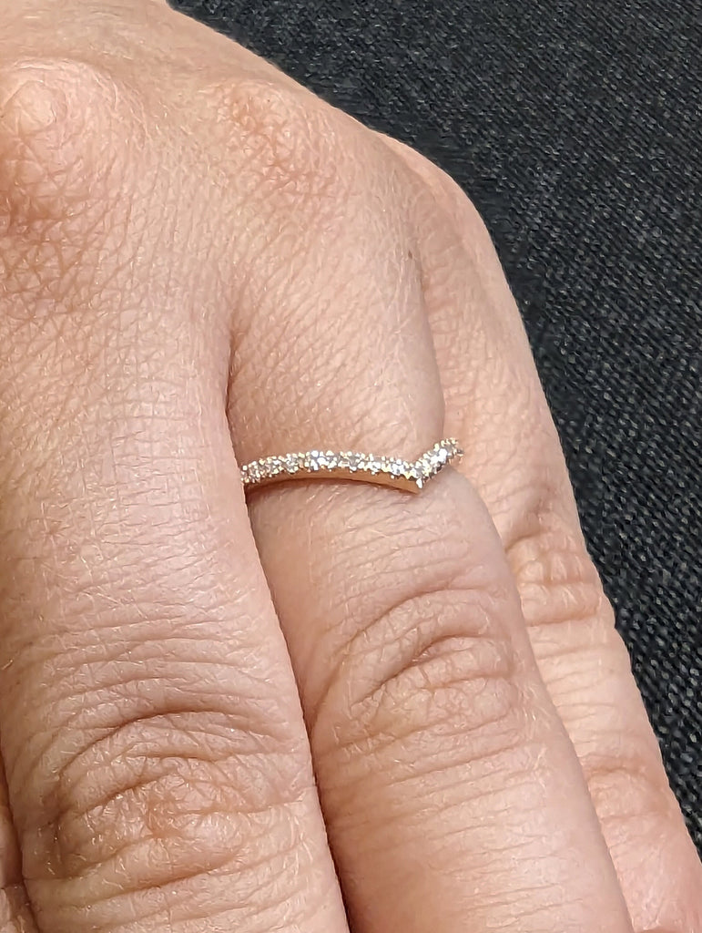 Curved Wedding Band Round Shaped Gold Diamond Wedding Band Unique Chevron Matching Stacking Band Unique Anniversary Delicate Wishbone Ring