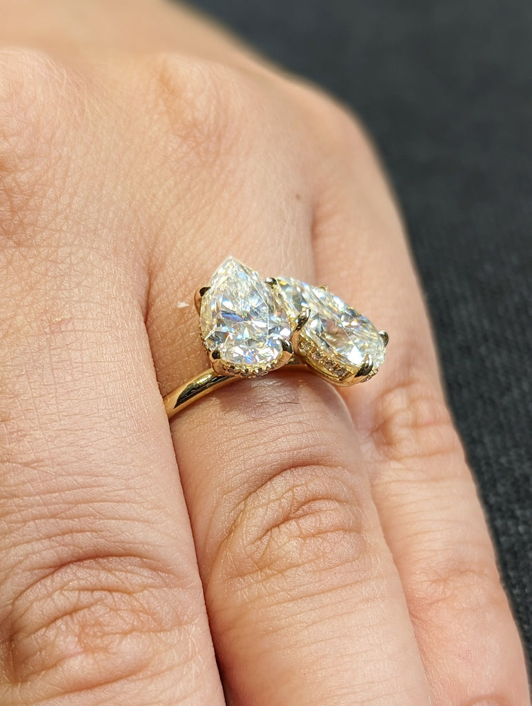 2.5 Carat Double Stone Engagement Ring Two Pear Cut Moissanite Two Stone Wedding Ring 14K/18K White Yellow Rose Black Gold Tot Et Moi Ring image #9