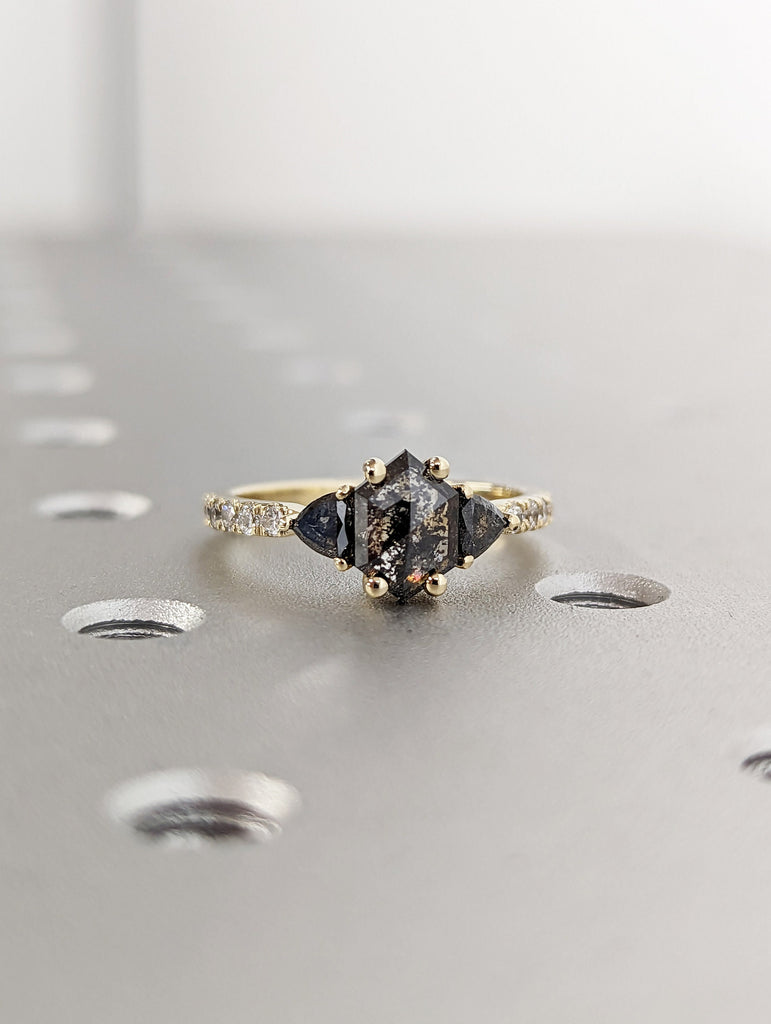 Raw Diamond Hexagon Triangle Diamond, Salt and Pepper, Unique Engagement Ring, Rose Cut Geometric Diamond Ring, 14k Gold, Custom Handmade