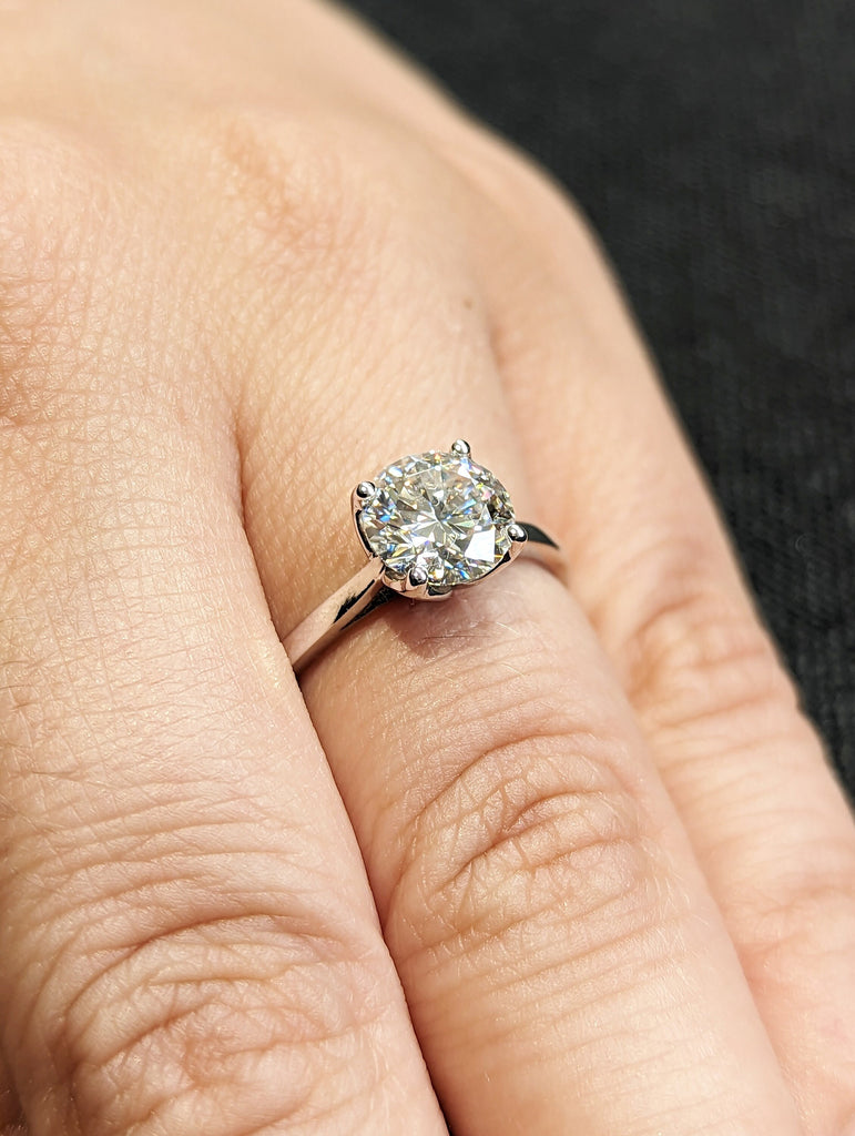 Round cut Moissanite Engagement Ring, 14K/18K Solid White Gold, vintage Unique tulip ring women, wedding Bridal ring, floral engagement ring