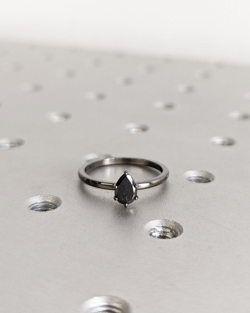 Salt and Pepper Diamond Engagement Ring Vintage Wedding Ring Solitaire Ring Unique Black Gold Diamond Ring Art Deco Wedding Anniversary Ring