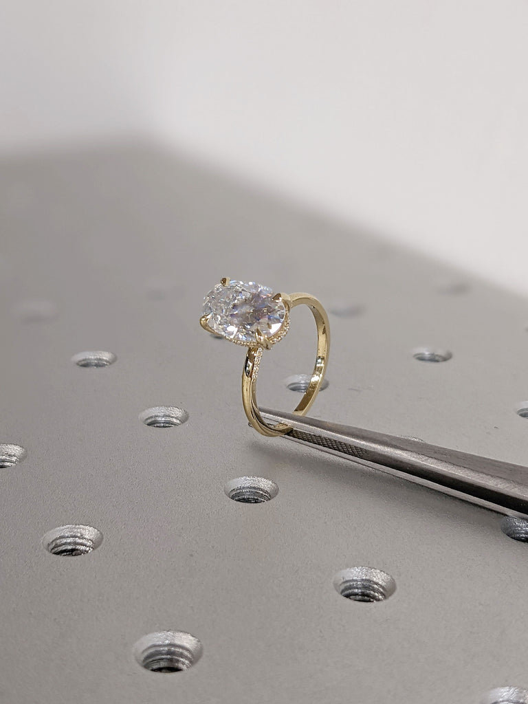 3 Carat Oval Engagement Ring / Oval Lab Grown Diamond Ring / 14K or 18K Yellow Gold Ring / Thin Ring / Minimal Ring / Dainty Ring / Oval Cut