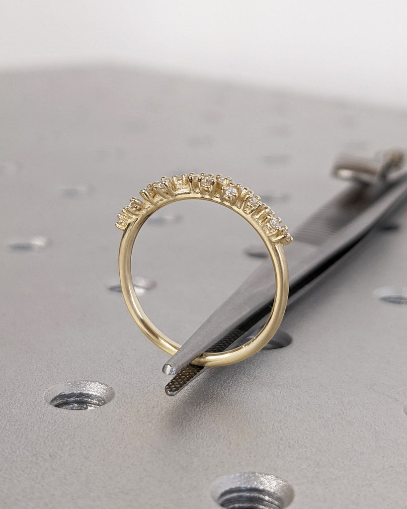 Diamond Iconic Cluster Ring | 14K Solid Gold Wedding Engagement Ring | Womens Minimalist Stacking Ring | Natural Diamond Unique Bridal Ring