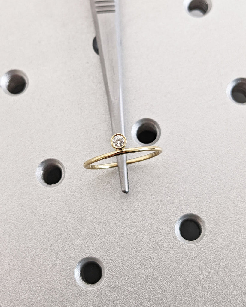 Tiny Gemstone Ring, 14K Gold Diamond Stack Ring, Mini Floating Stone Ring, Diamond or Lab Diamond or Moissanite Dainty Ring, Minimal Jewelry