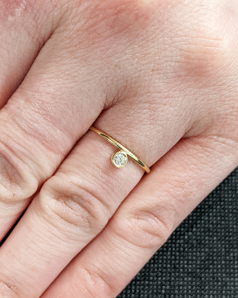 Tiny Diamond Ring, 14K Solid Gold Dainty Diamond Ring, Floating Tiny Gemstone Ring, Simple Diamond Stack Ring, Minimal Jewelry, Gift For Her