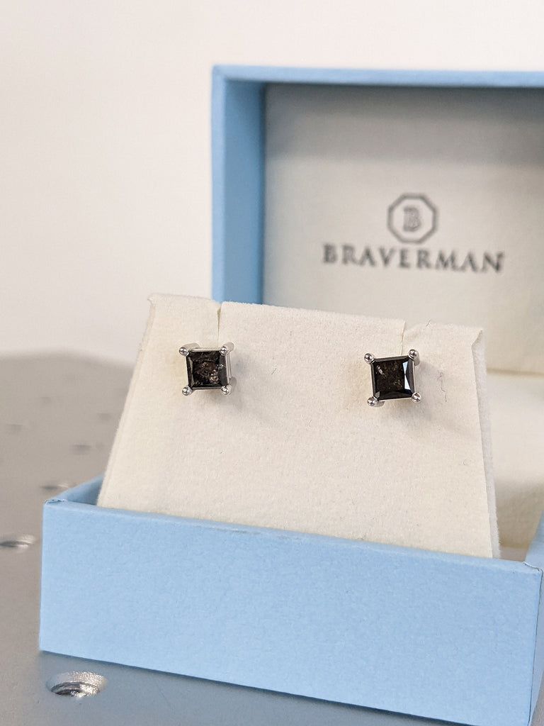 Minimalist Simple Everyday Grey Salt and Pepper Diamond Stud Screw Back Earrings. White Gold, Platinum Earrings Set