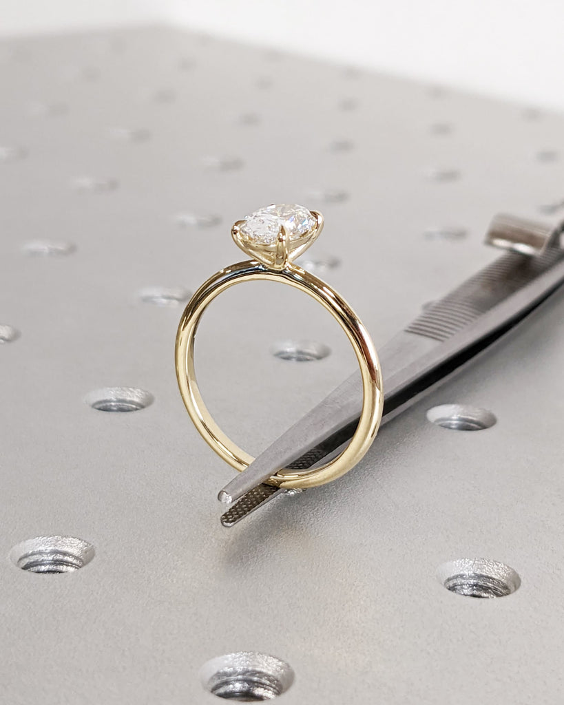 Oval Moissanite Engagement Ring / Petite Tapered Band Ring / 14K Solid Gold Wedding Ring / Oval Cut Solitaire Ring / Unique Anniversary Gift