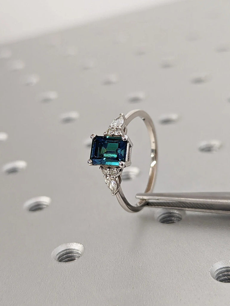 1CT Emerald Cut Teal Sapphire Engagement Ring, Double Prong Vintage Diamond Cluster Blue-Green Sapphire Wedding Anniversary Gift for Women