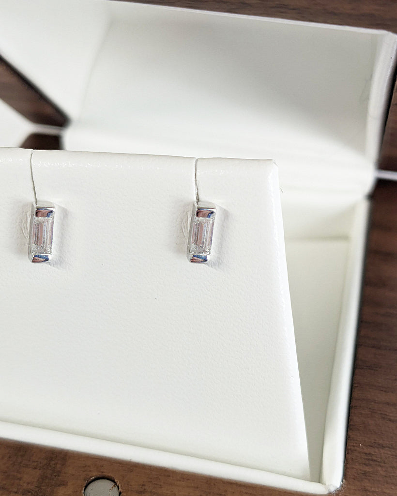 Baguette cut Lab Grown Diamond Solitaire Women Stud Earrings Gift Set | 14K 18K Solid White Gold, Platinum Rectangle Crystal Gemstone Everyday Screw Back Earrings