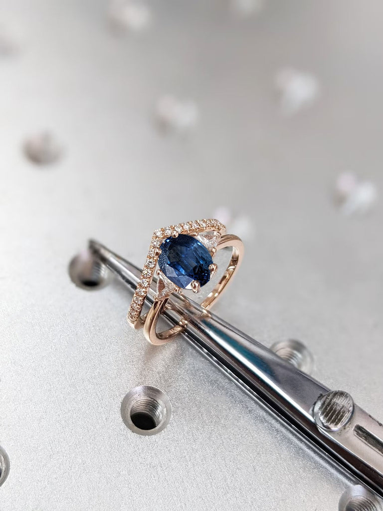 Oval Blue Lab Sapphire 3 Stone Women Engagement Proposal Ring Set | 14K Rose Gold V Shape Diamond Wedding Band | Alternative Bridal