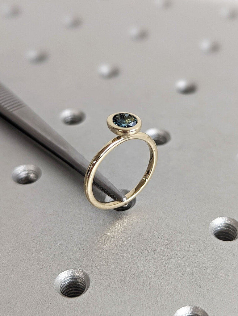 One of a Kind Montana Sapphire Ring, Blue Sapphire Diamond Cluster Ring, Vintage Inspired Blue Sapphire Engagement Ring, 14K Gold Green Teal