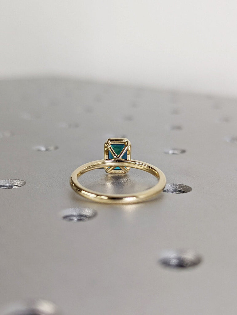 1CT Emerald Cut Teal Sapphire Engagement Ring, Bezel Setting Vintage Solitaire Blue-Green Montana Sapphire Wedding Anniversary Gift for Her