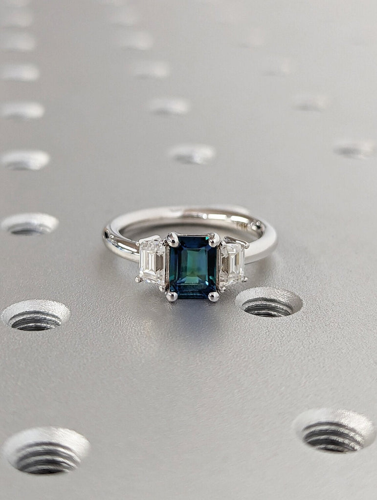 Three Stone Emerald Cut Teal Sapphire Engagement Ring, Side Trapezoid Moissanite, Three Stone Engagement Ring, 1CT Montana Sapphire, Trellis