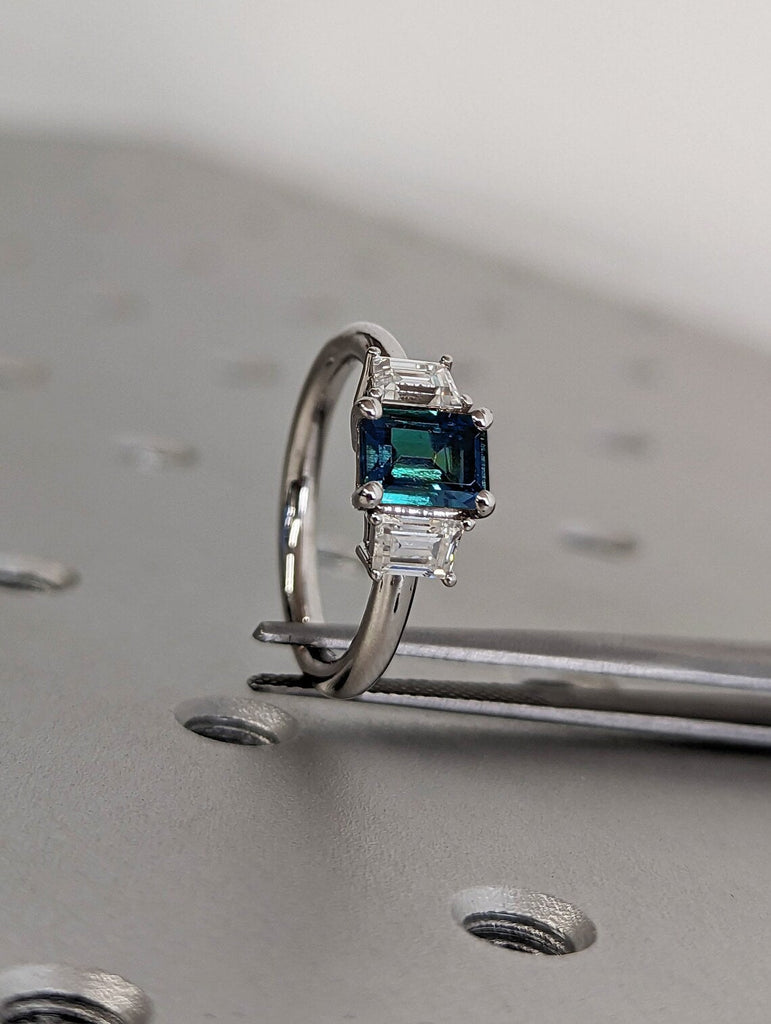 Three Stone Emerald Cut Teal Sapphire Engagement Ring, Side Trapezoid Moissanite, Three Stone Engagement Ring, 1CT Montana Sapphire, Trellis