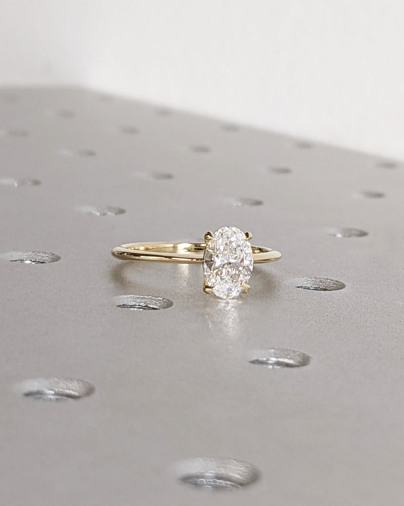 Oval Moissanite Engagement Ring / Petite Tapered Band Ring / 14K Solid Gold Wedding Ring / Oval Cut Solitaire Ring / Unique Anniversary Gift