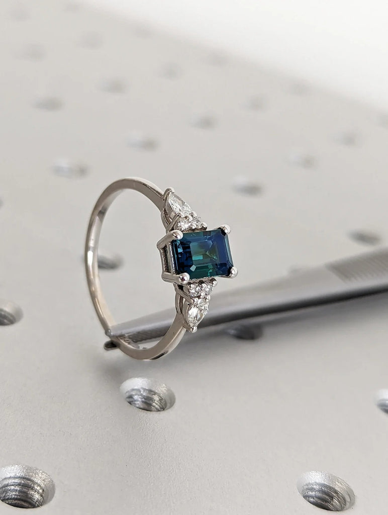 1CT Emerald Cut Teal Sapphire Engagement Ring, Double Prong Vintage Diamond Cluster Blue-Green Sapphire Wedding Anniversary Gift for Women