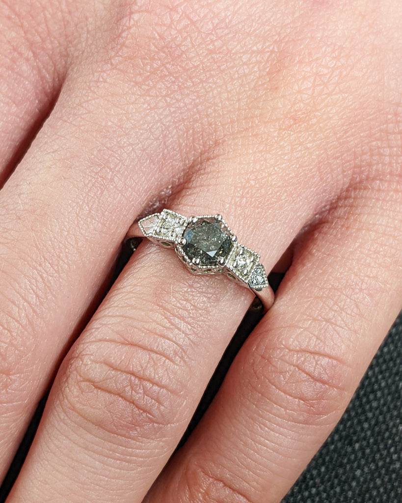 Galaxy Raw Salt and Pepper Diamond Ring- Round Cut Diamond Engagement Ring Sets- Unique Bridal Geometric Diamond Promise Ring Milgrain Band