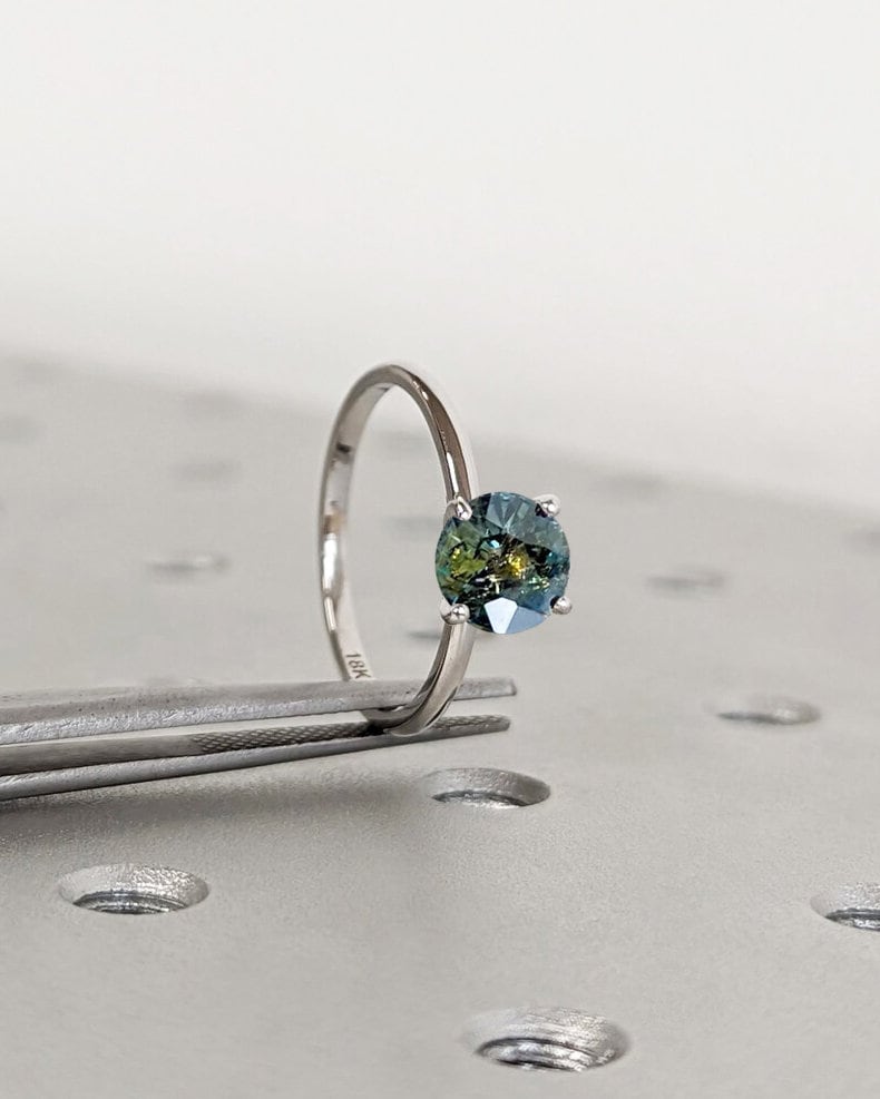 Round Cut Peacock Sapphire Engagement Ring, Blue Green Teal Sapphire Ring, Round Engagement Ring, 4 Prong Setting Solitaire Minimalist Ring