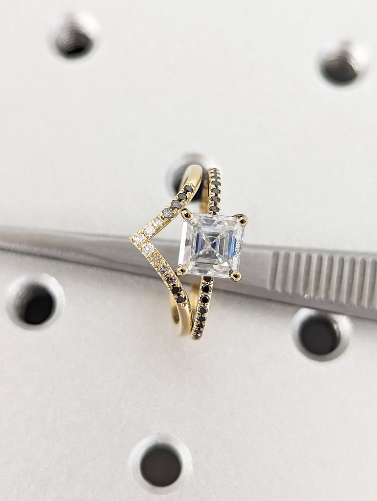 Vintage Moissanite Engagement Ring Set Unique Yellow Gold Engagement Ring Set Dainty Diamond Bridal Set Promise Ring Anniversary Gift