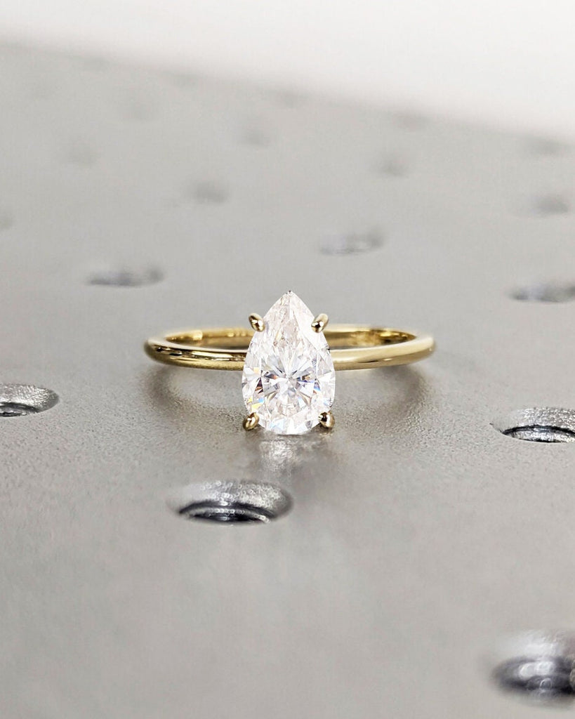 Pear Cut Moissanite Engagement Ring, 4 Prong Solitaire Pear Engagement Ring, Pear Cut Ring, Solid Gold Ring, Pear Moissanite Minimalist Ring