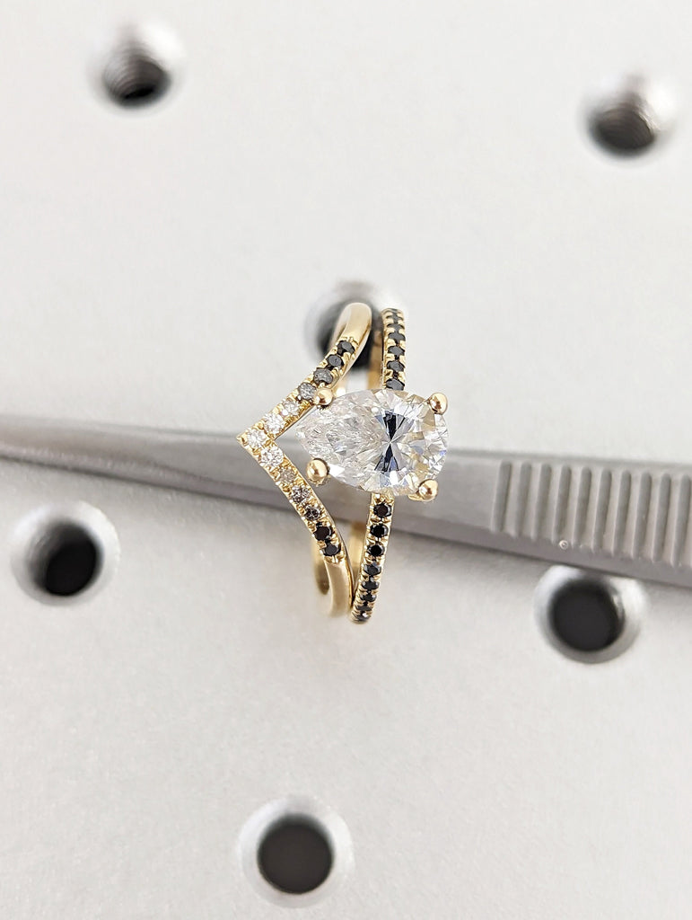 Vintage Moissanite Engagement Ring Set Unique Yellow Gold Engagement Ring Set Dainty Diamond Bridal Set Promise Ring Anniversary Gift