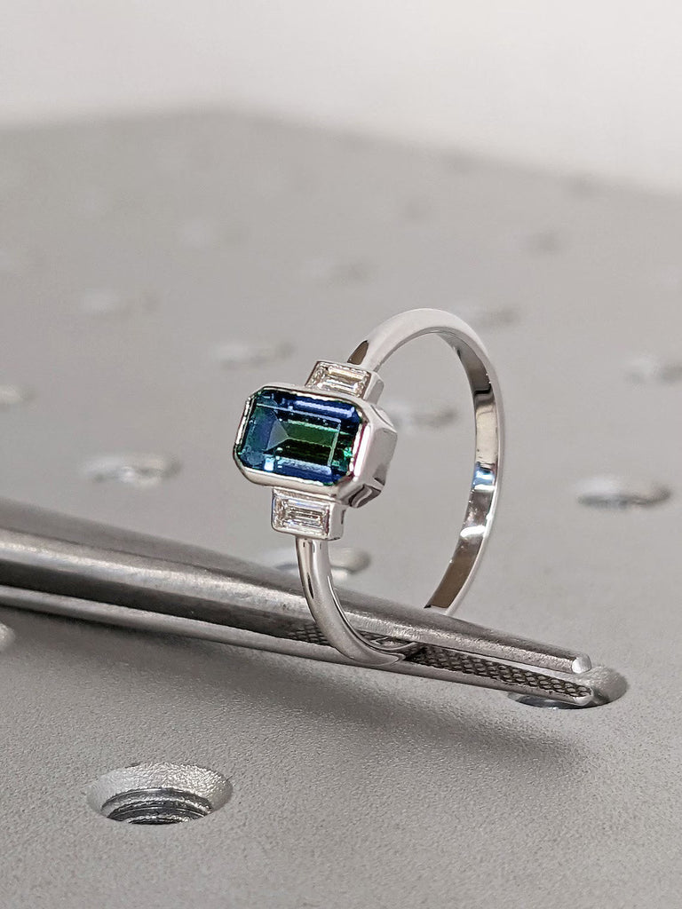 1CT Emerald Cut Teal Sapphire Engagement Ring, Montana Sapphire Vintage Diamond Baguette Blue-Green Peacock Sapphire Wedding Gift for Her