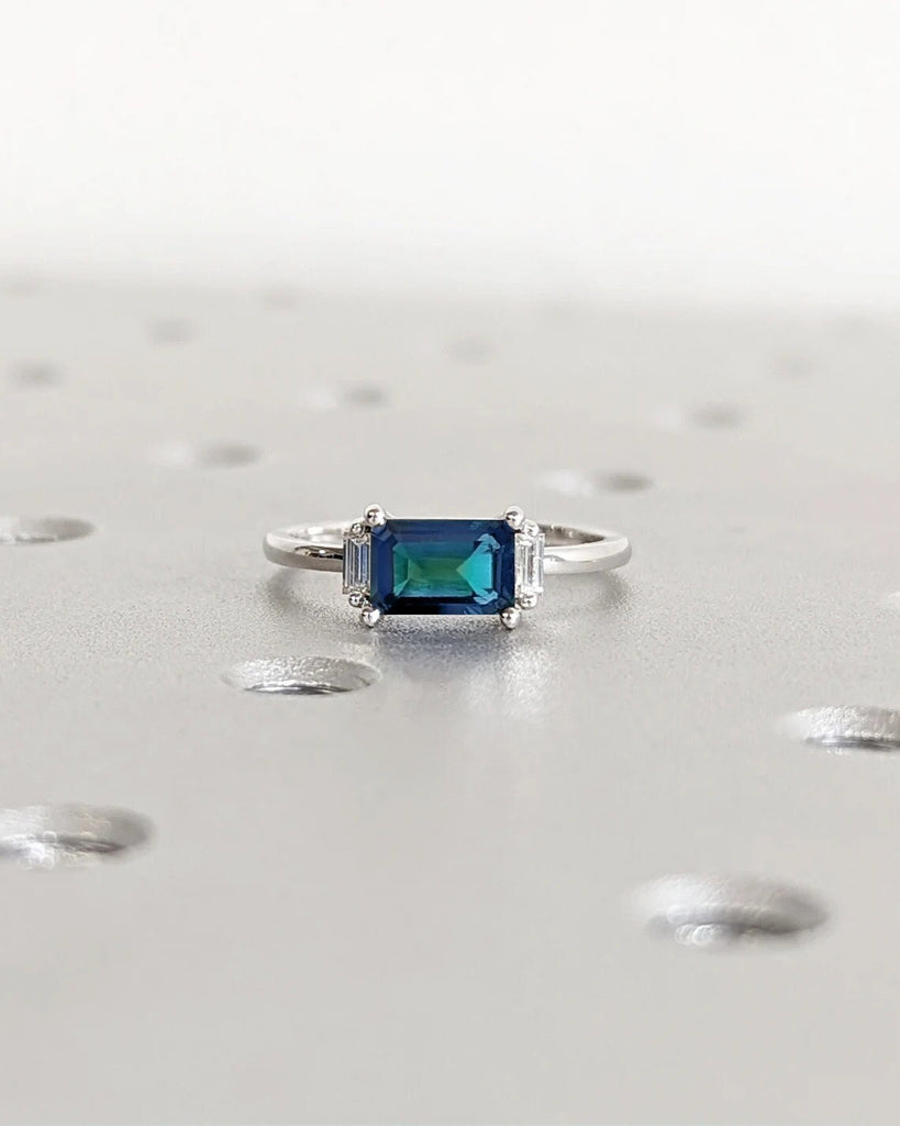 1CT Emerald Cut Teal Sapphire Engagement Ring, Montana Sapphire Vintage Diamond Baguette Blue-Green Peacock Sapphire Wedding Gift for Her