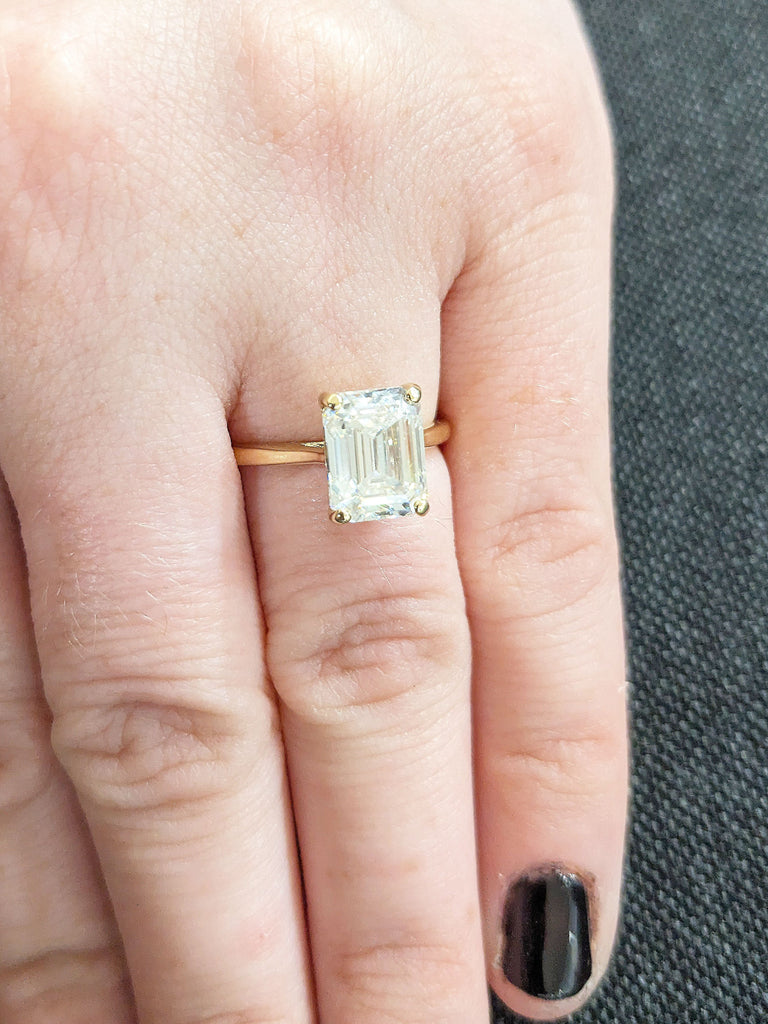 2.5ct Emerald cut CVD Lab Grown Diamond Solitaire Engagement Proposal Ring for Her | Yellow Gold Bridal Band