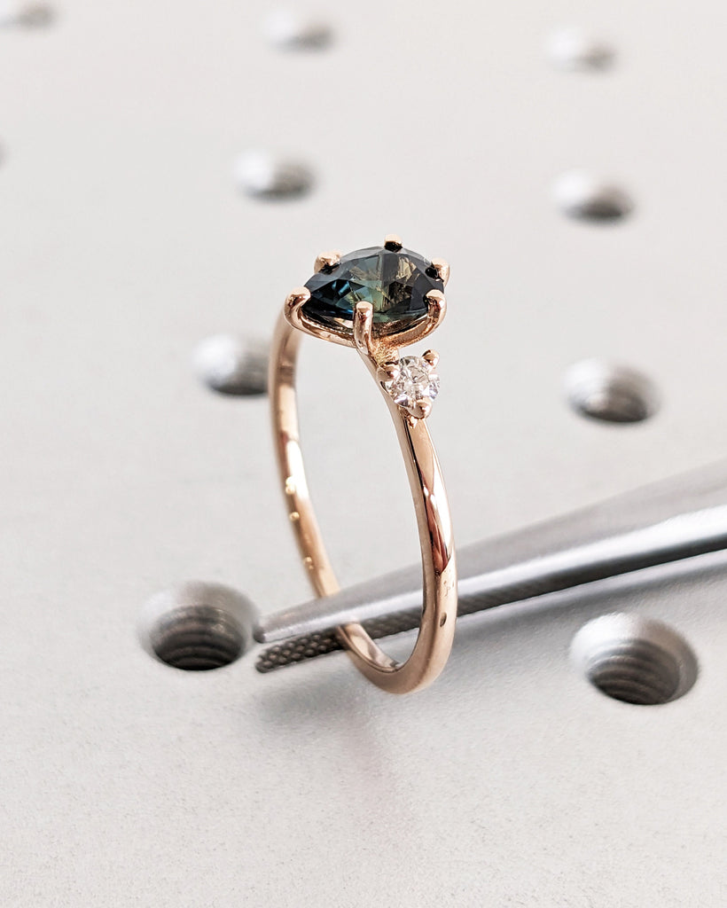 Pear Cut Green Sapphire with Diamond Engagement Cocktail Ring for Her | 14K 18K Rose Gold Women Wedding Band | Alternative Bridal Jewelry