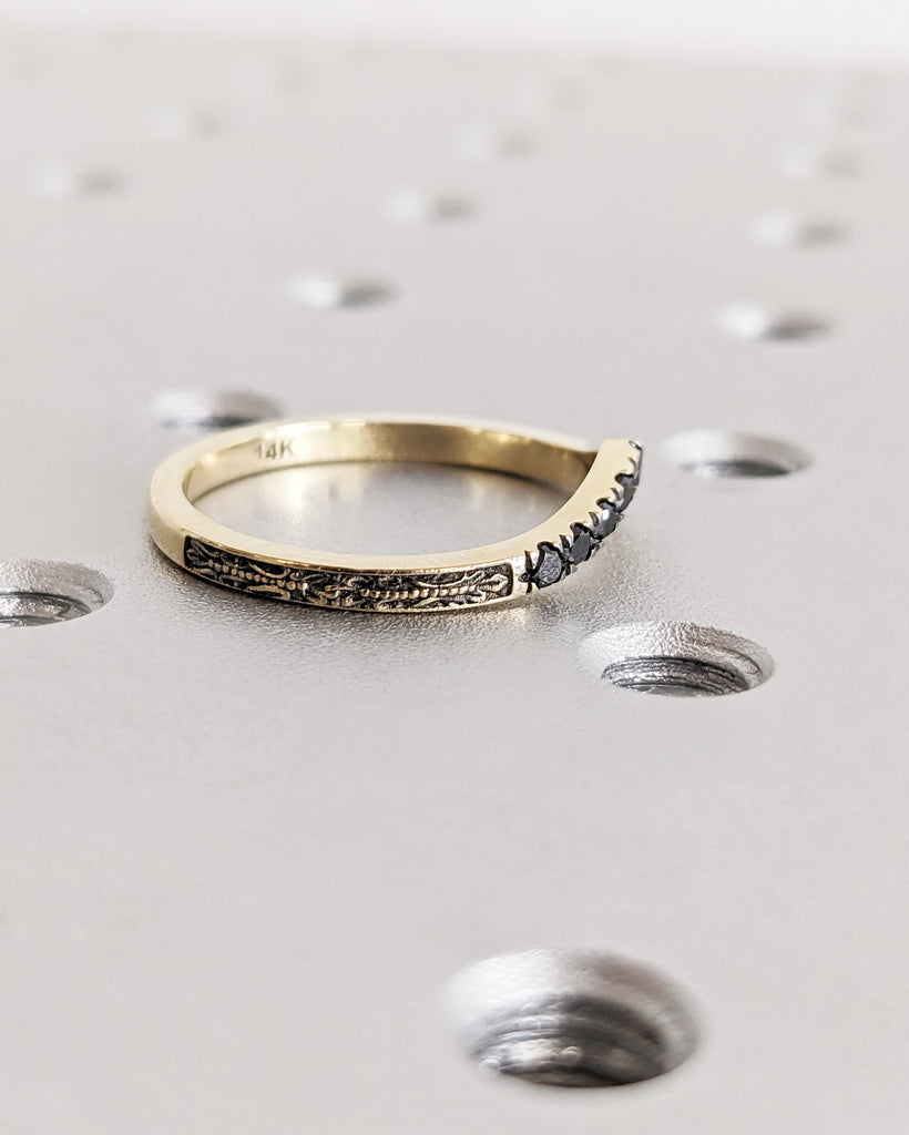 Black Diamond Curved Wedding Ring • Art Deco Black Diamond Wedding Band • Vintage Filigree 14K Gold Chevron Stackable Matching Ring for Her