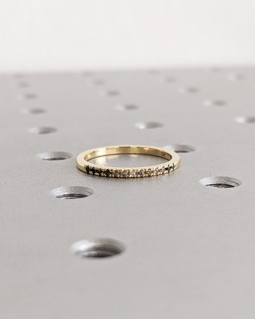 Thin Round Pavé Diamond Wedding Band, 18K Solid Yellow Gold Eternity Ring, Minimalist Ombre Matching Band, Diamond Engagement Stackable Ring
